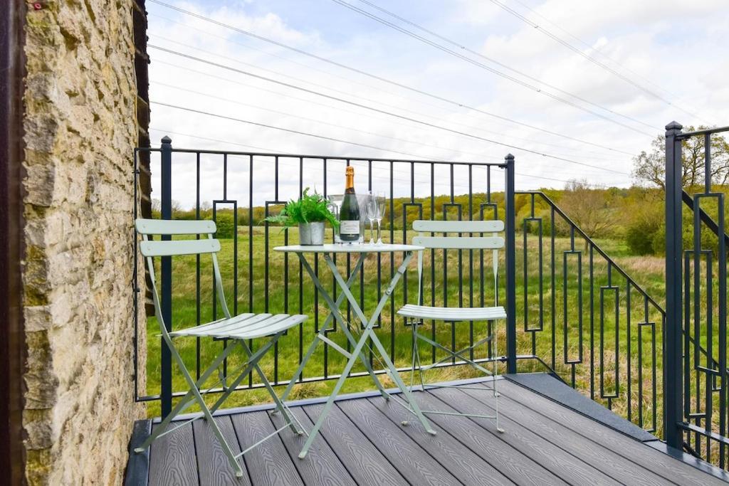 HankertonThe Lookout At Cloatley Meadow公寓 外观 照片